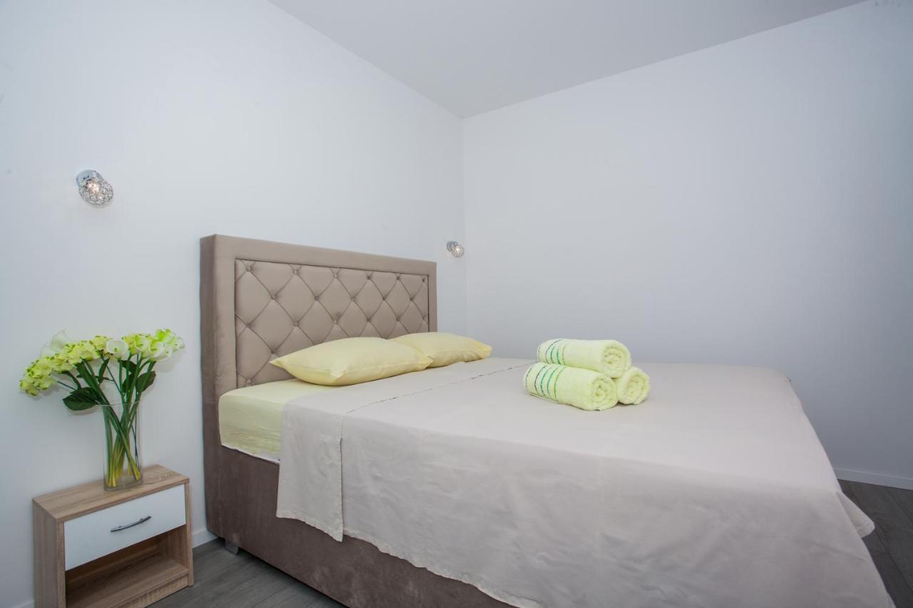 Apartments Lovic Lokva Rogoznica Exteriér fotografie