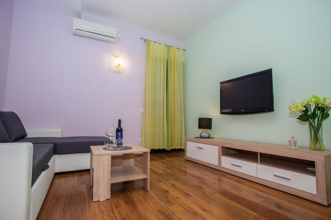 Apartments Lovic Lokva Rogoznica Exteriér fotografie