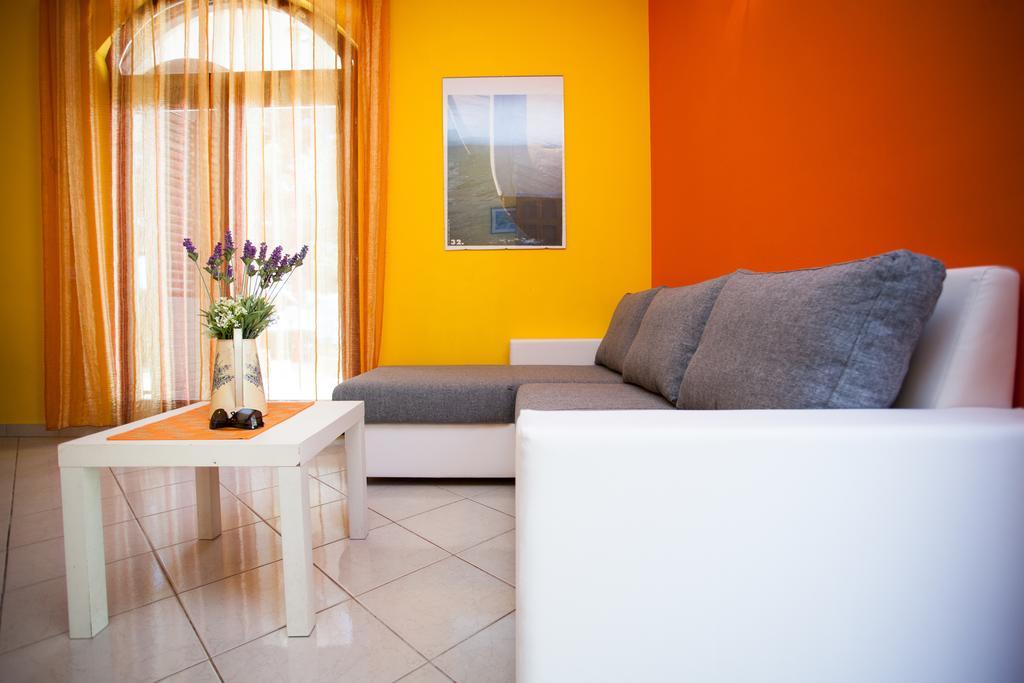 Apartments Lovic Lokva Rogoznica Pokoj fotografie